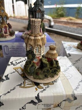 Shoemakers dream straw house
